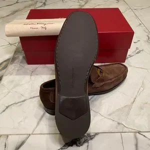 Salvatore Ferragamo | Shoes | Salvatore Ferragamo Gancni  display picture 1